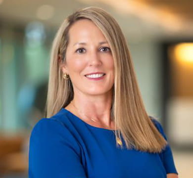 Michelle Lynch Headshot